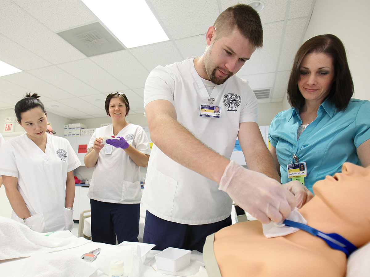 college-of-nursing-keiser-university-flagship